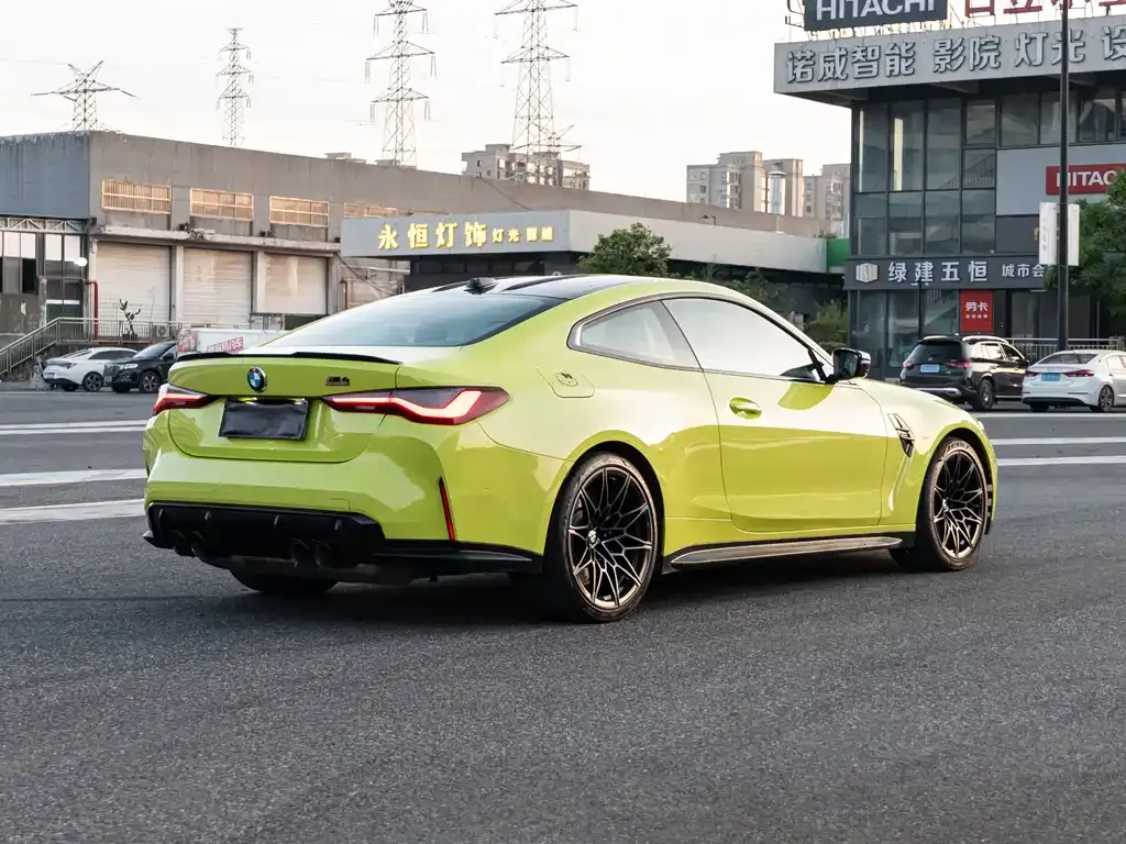 BMW M4 — фото 8