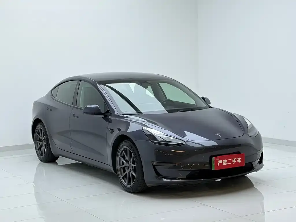 Tesla Model 3 — фото 5