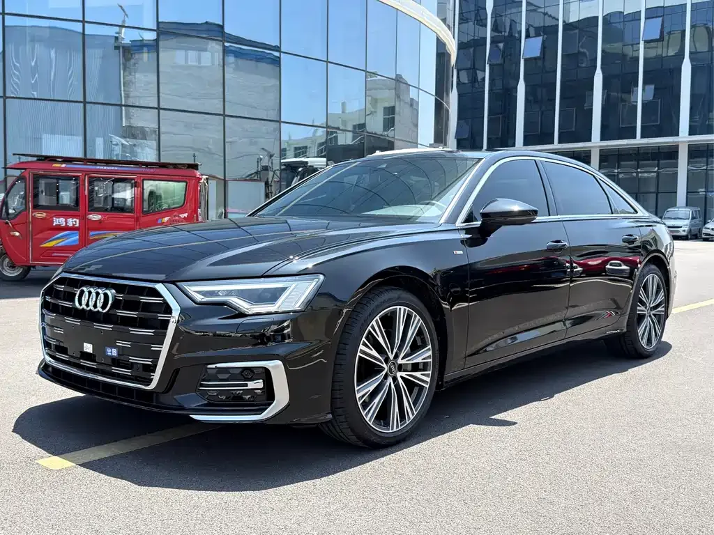Audi A6L — фото 6
