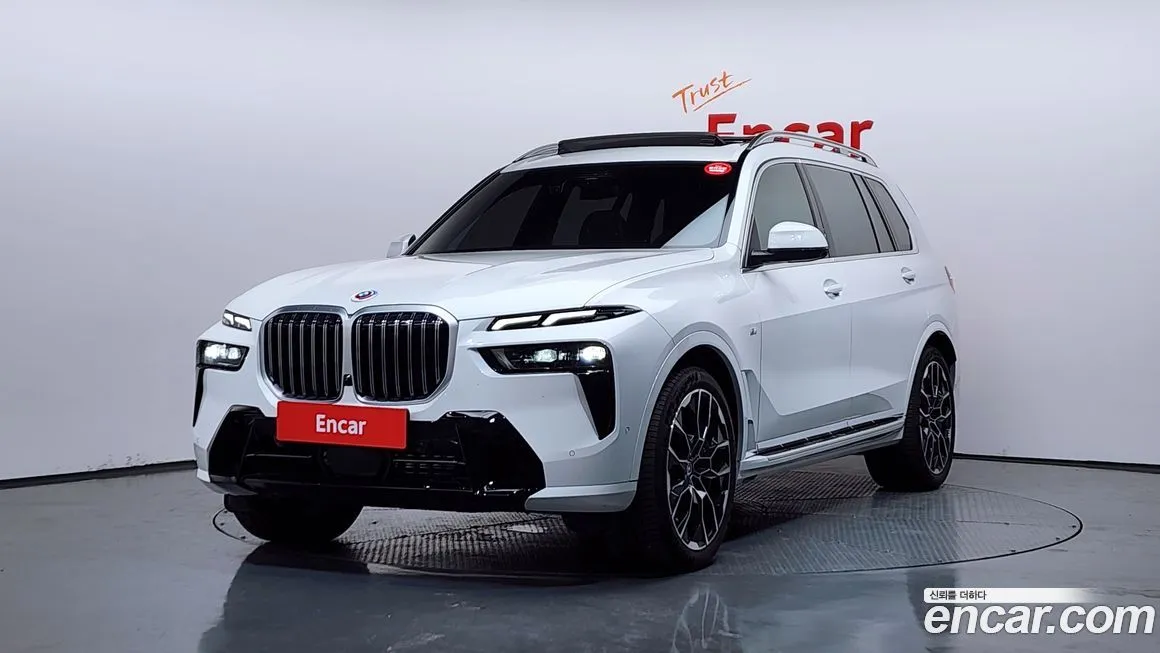 BMW X7 — фото 1