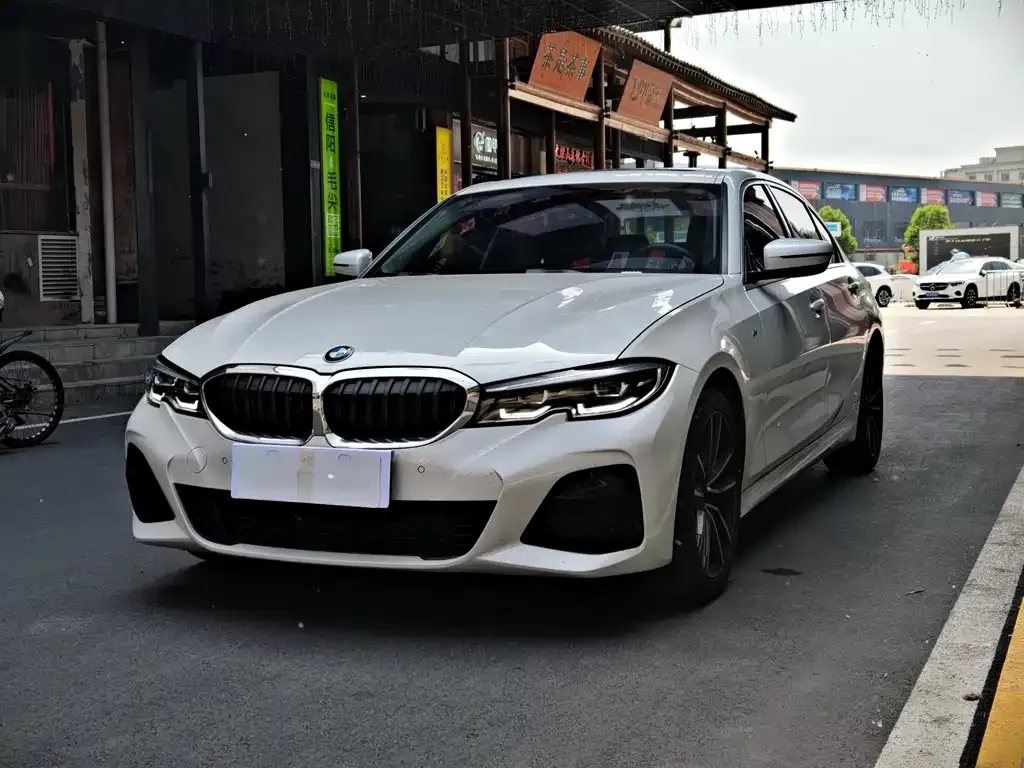 BMW 3 Series — фото 1