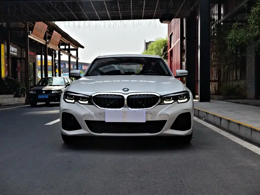 BMW 3 Series — фото 4