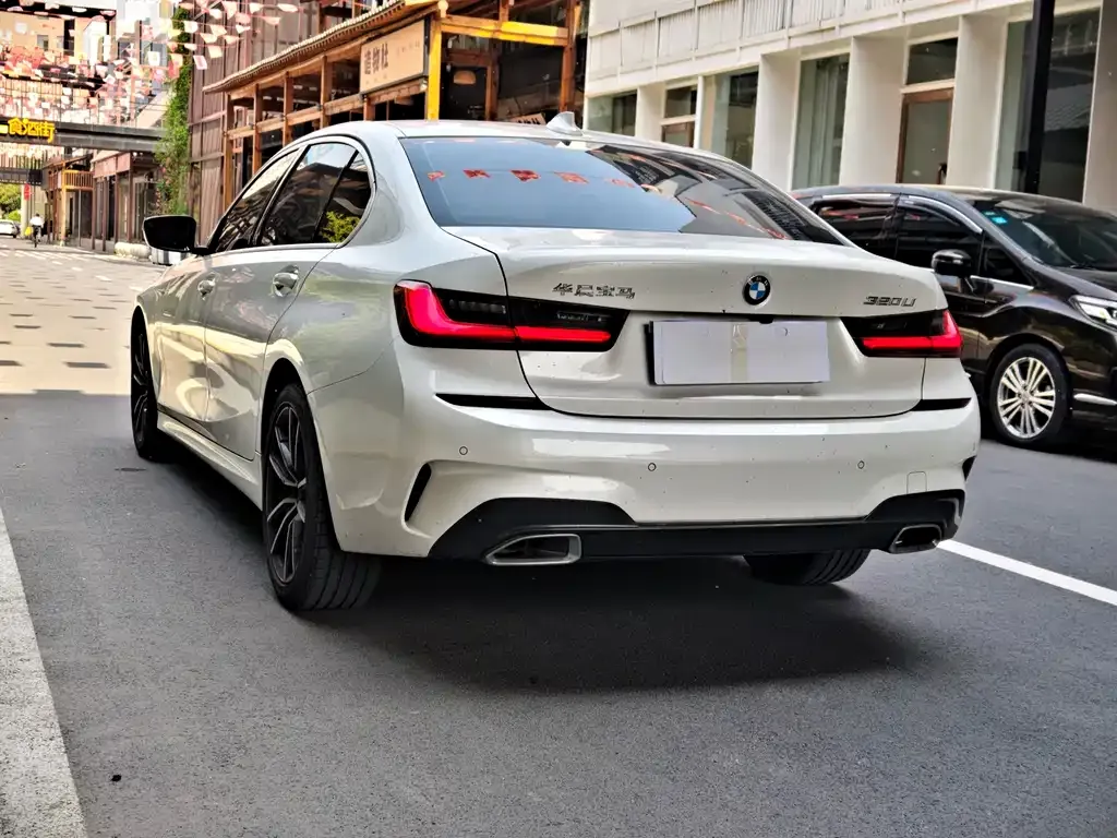 BMW 3 Series — фото 5