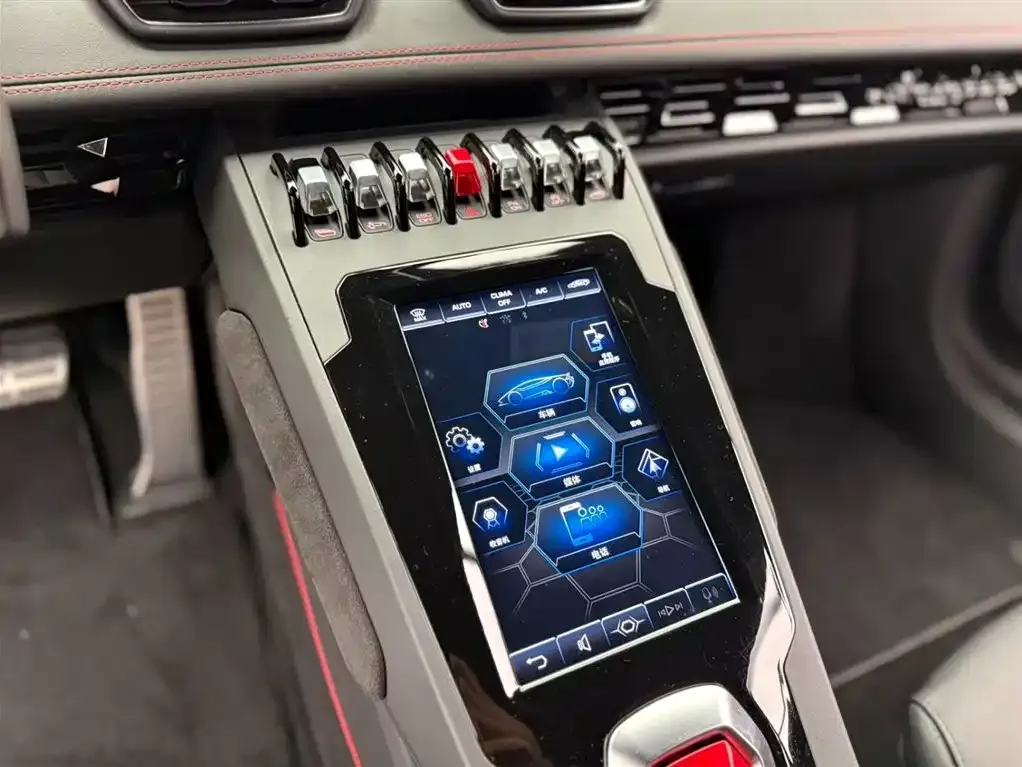 Lamborghini Huracan — фото 10