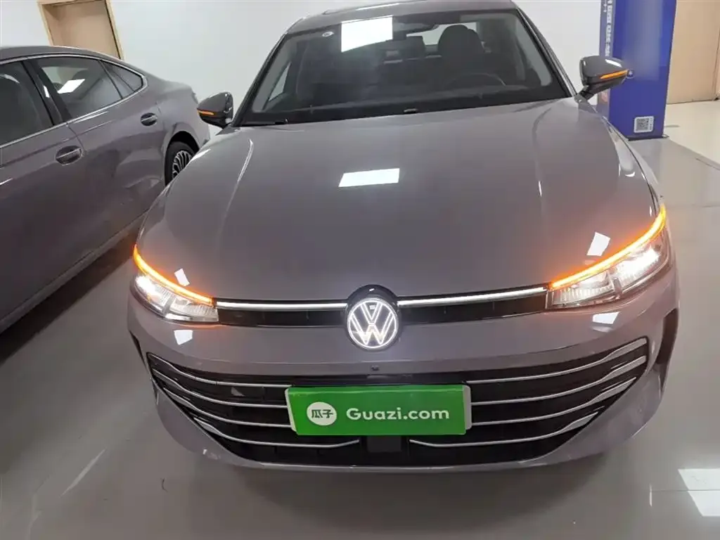 Volkswagen Passat — фото 4
