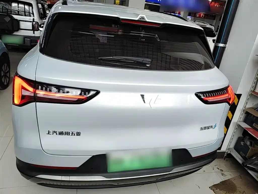 Wuling Xingguang S — фото 9