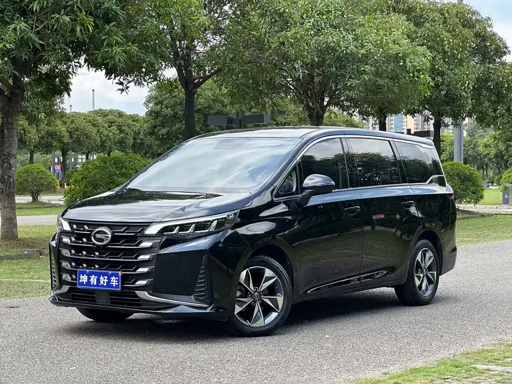 GAC Motor Trumpchi M6 — фото 1