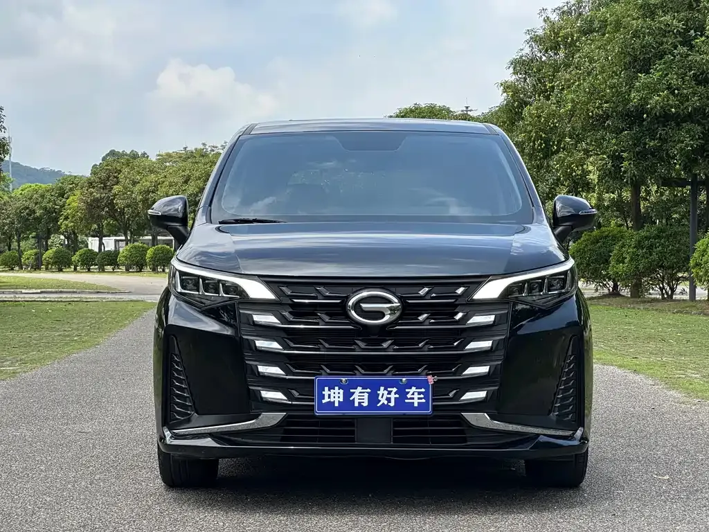 GAC Motor Trumpchi M6 — фото 2
