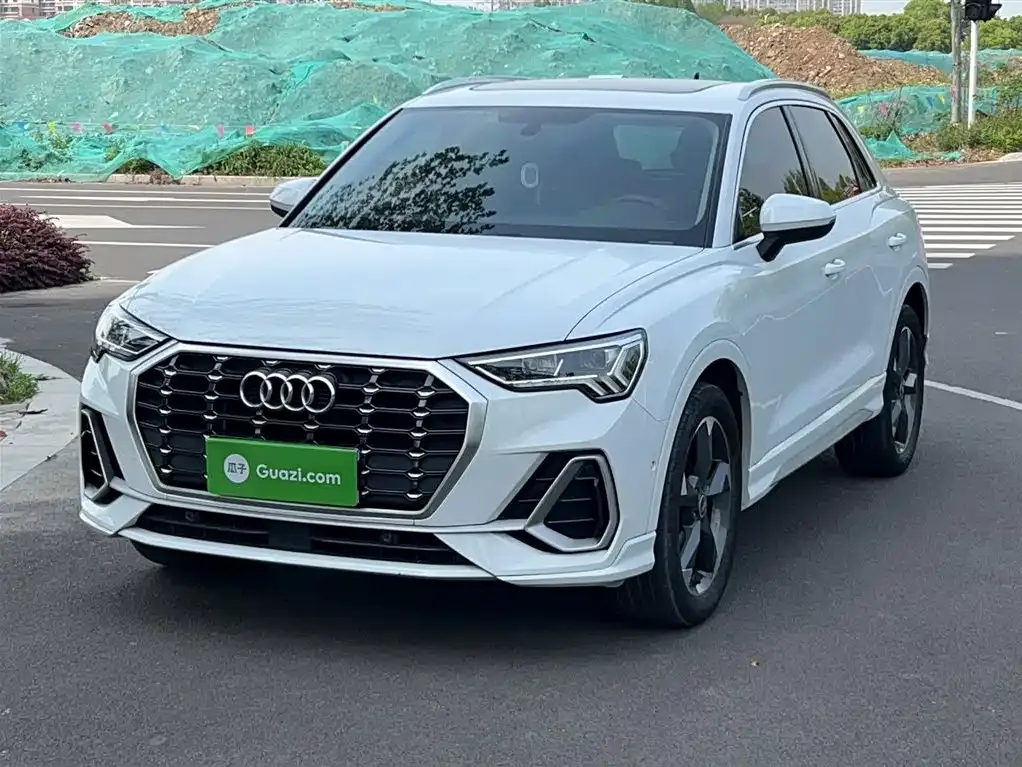 Audi Q3 — фото 9