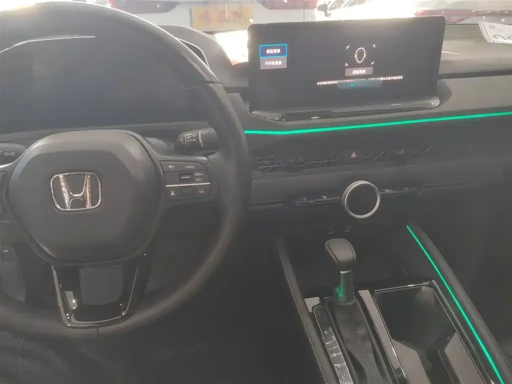 Honda Accord — фото 2