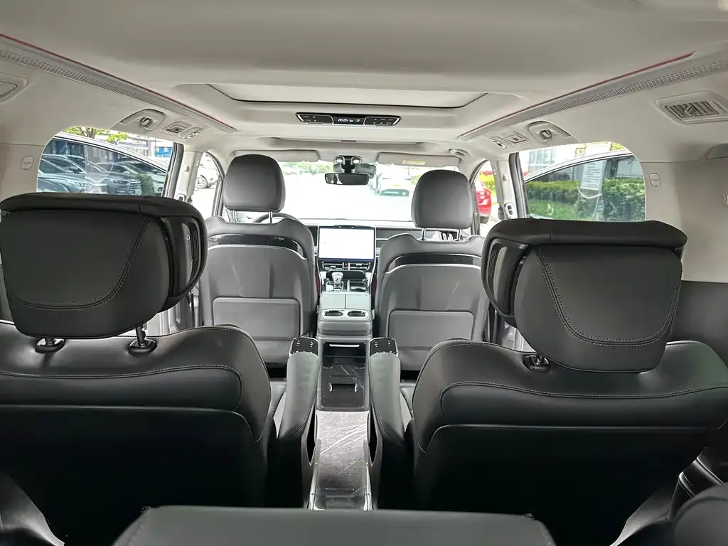 GAC Motor Trumpchi M8 — фото 2