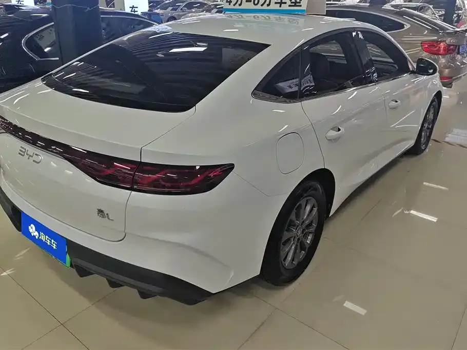 BYD Qin L — фото 5