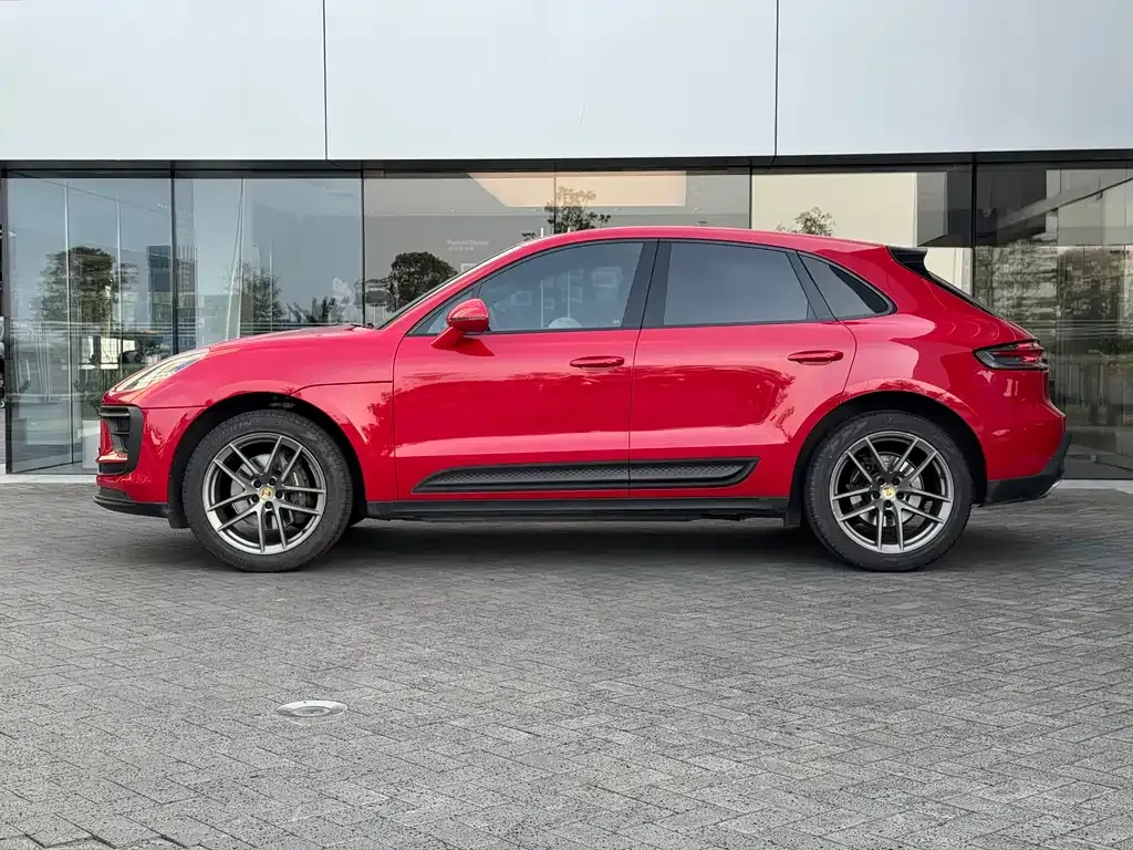 Porsche Macan — фото 8