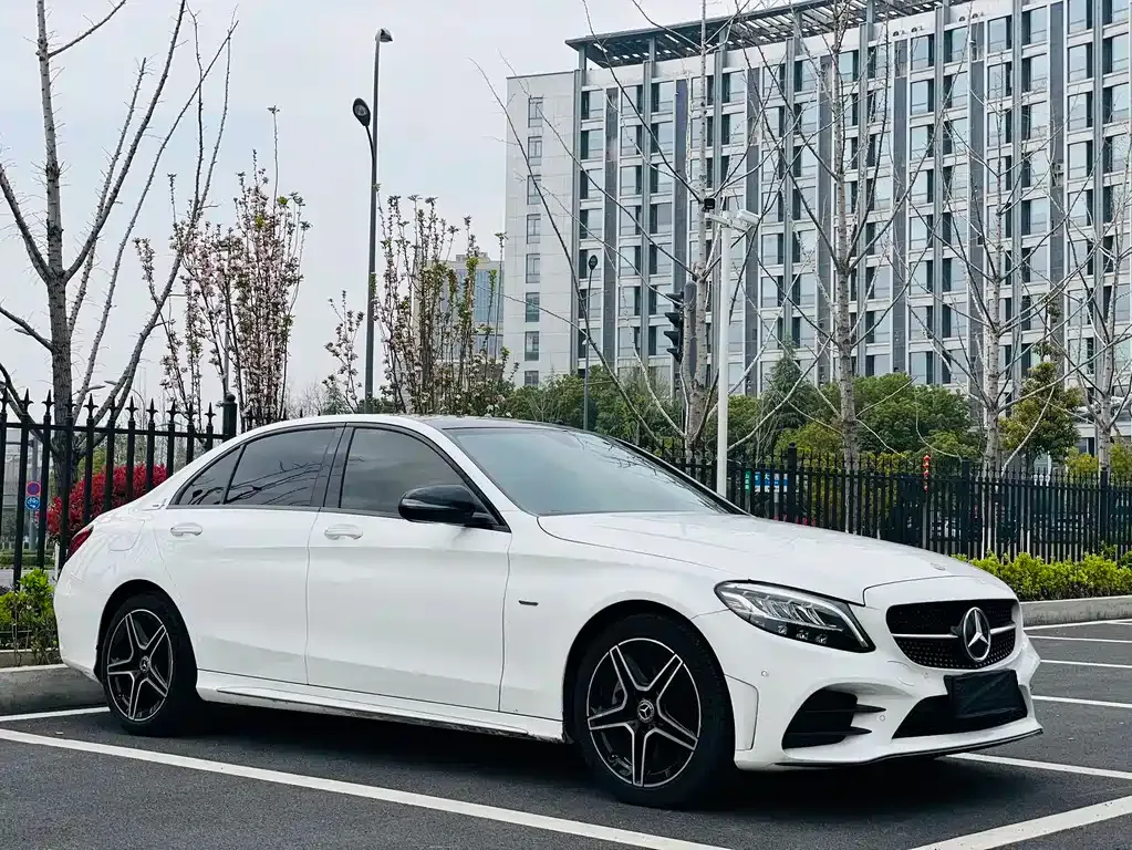 Mercedes-Benz C-Class — фото 3