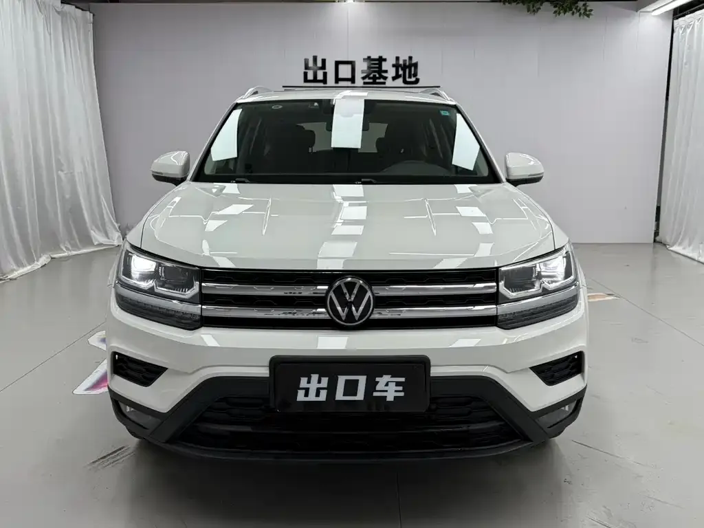 Volkswagen Tharu — фото 2