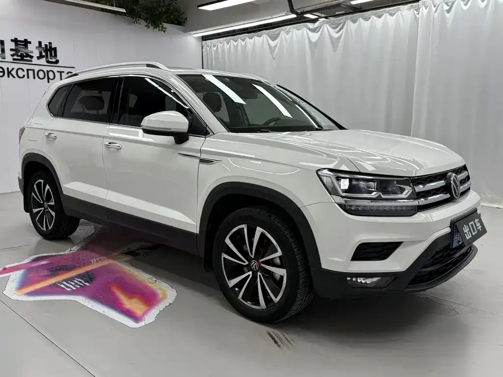 Volkswagen Tharu — фото 4