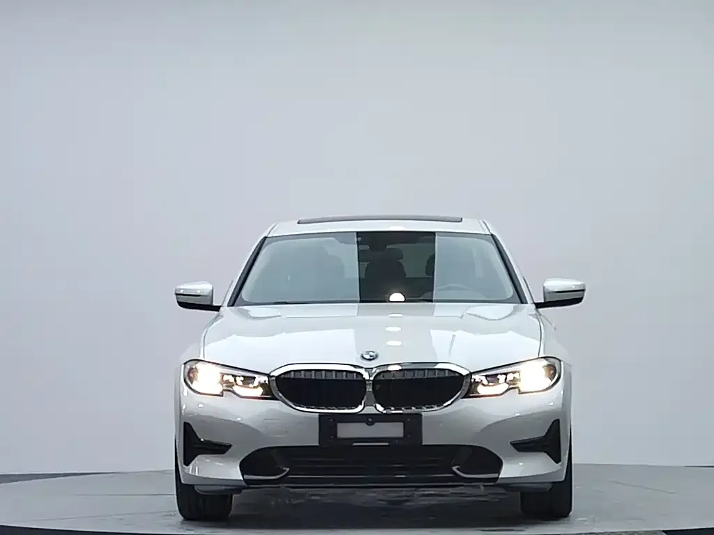BMW 3 Series — фото 3