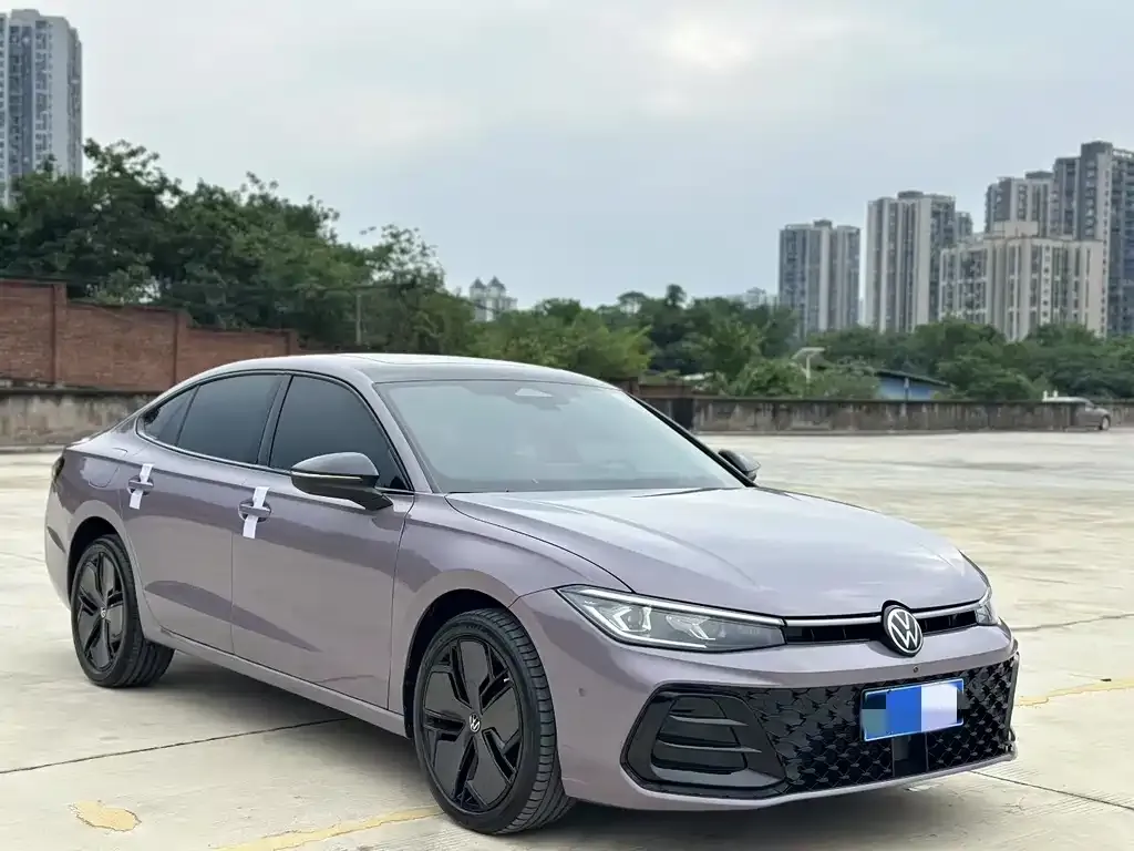 Volkswagen Passat — фото 7