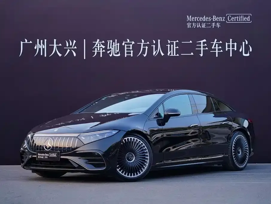 Mercedes-Benz EQS AMG — фото 9