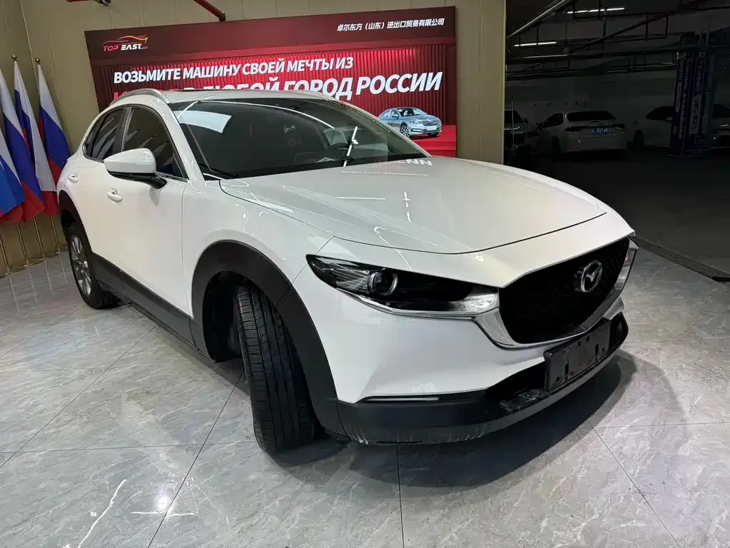 Mazda CX-30 — фото 1