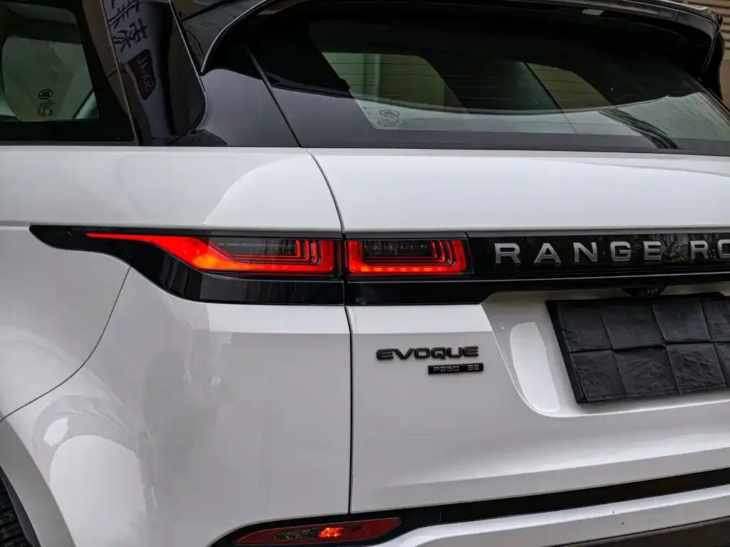 Land Rover Evoque — фото 9