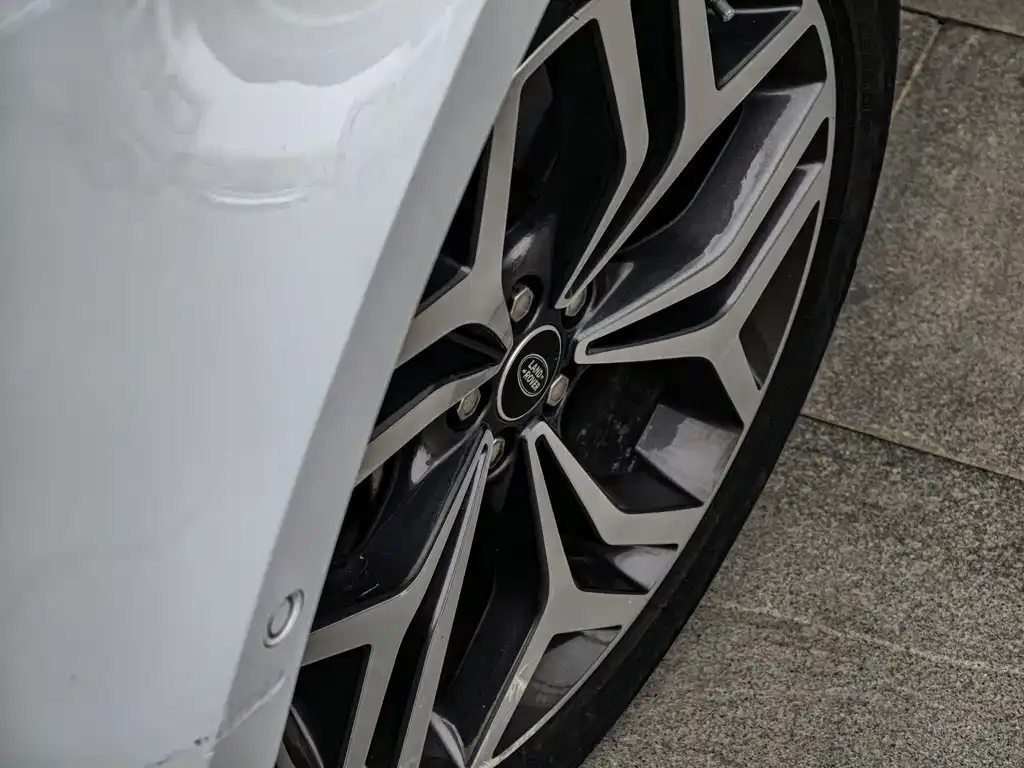 Land Rover Evoque — фото 8