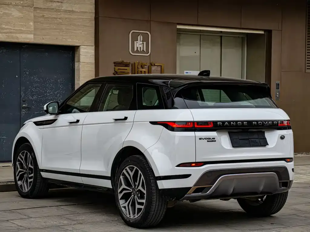 Land Rover Evoque — фото 6