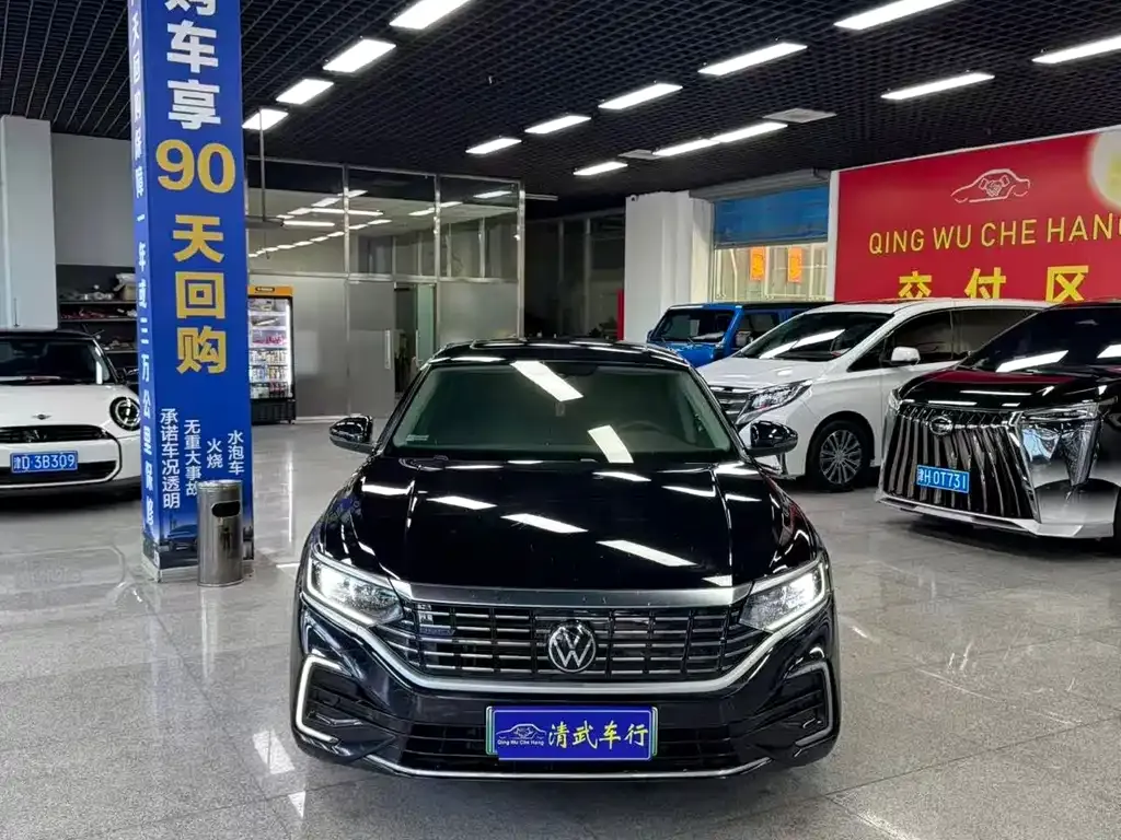 Volkswagen Passat New Energy — фото 7