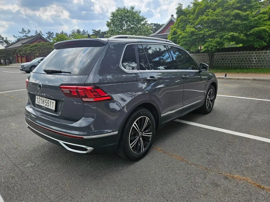 Volkswagen Tiguan — фото 9