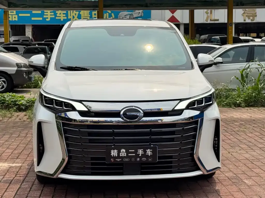 GAC Motor Trumpchi M6 — фото 2