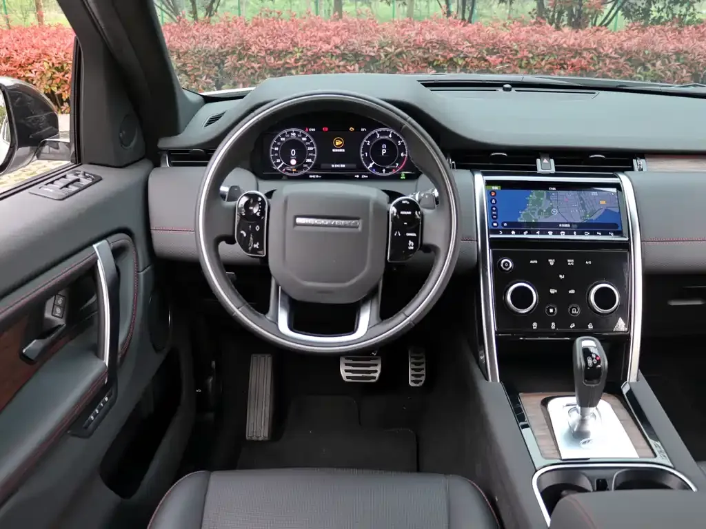 Land Rover Discovery Sport — фото 3
