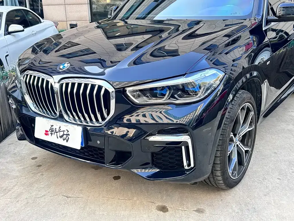 BMW X5 — фото 5
