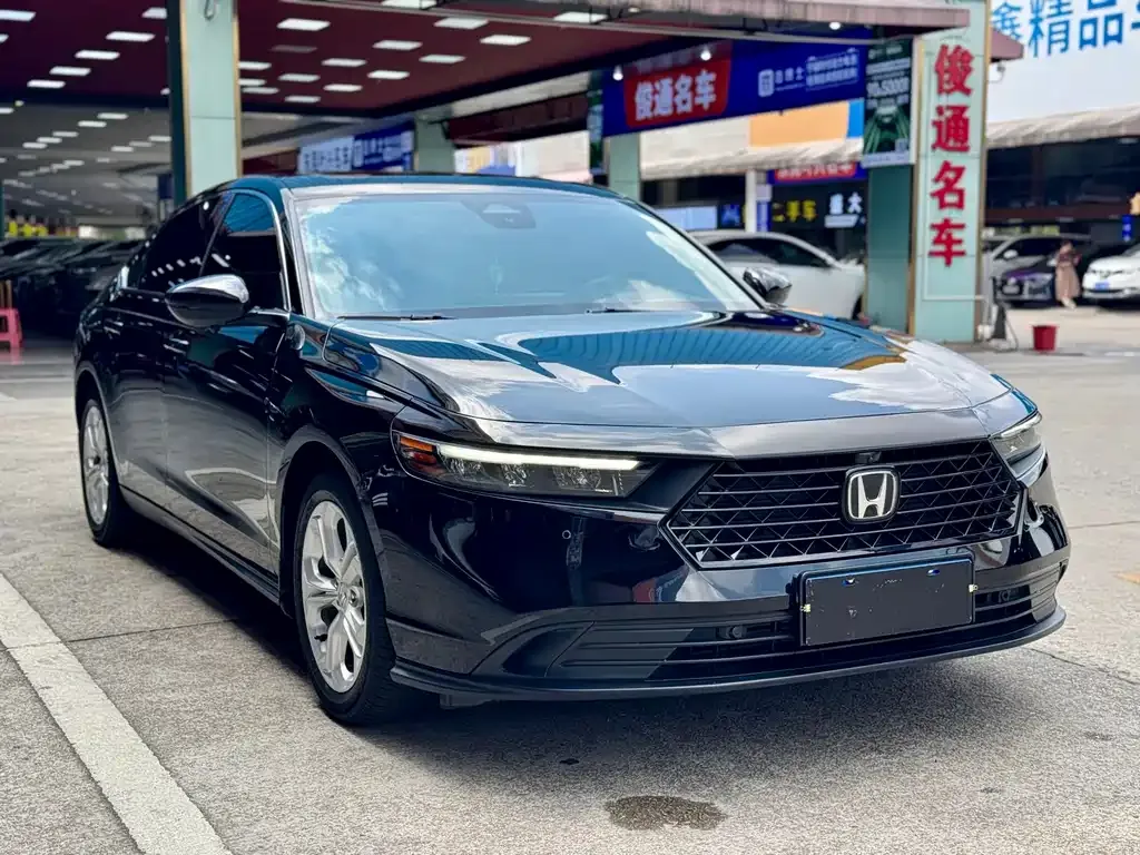 Honda Accord — фото 6