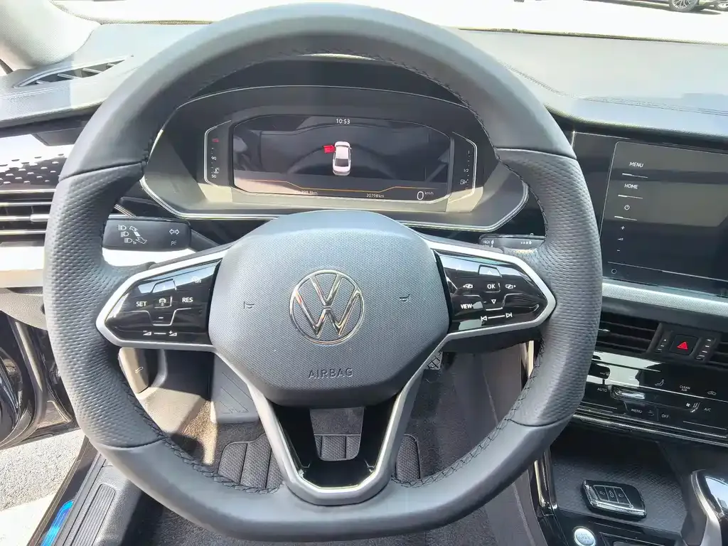 Volkswagen Passat — фото 5