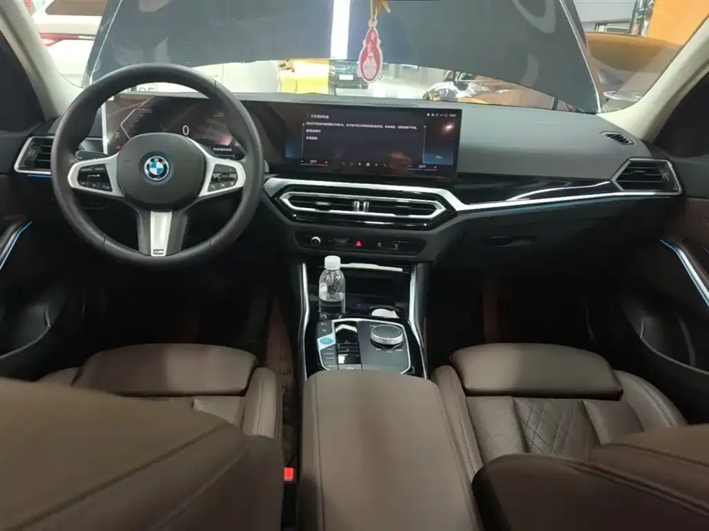 BMW i3 — фото 2
