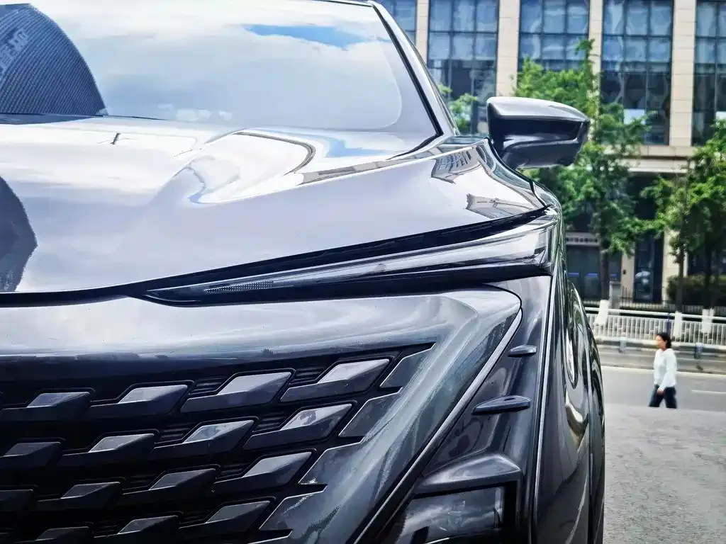 Changan UNI-T — фото 3