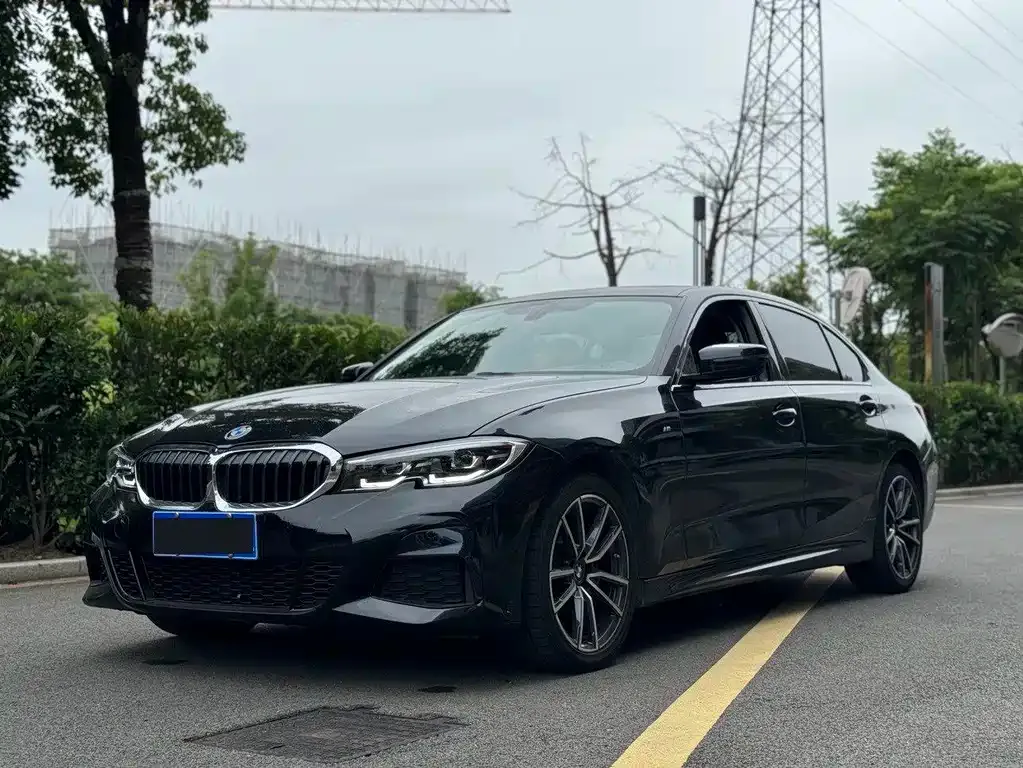 BMW 3 Series — фото 1