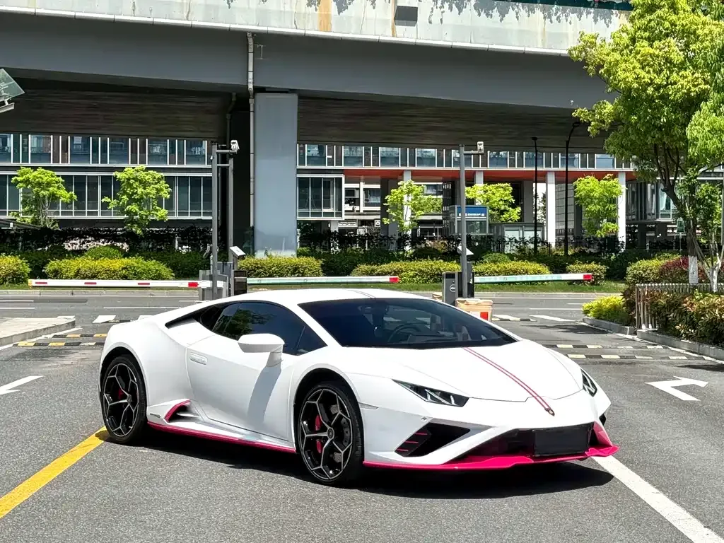 Lamborghini Huracan — фото 9