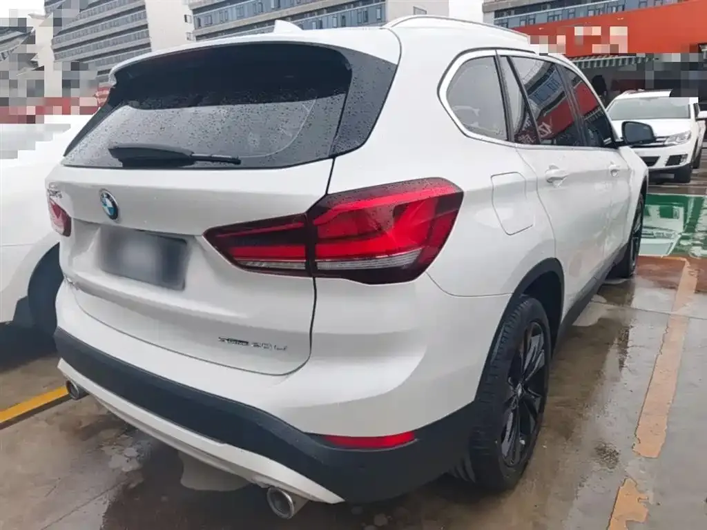 BMW X1 — фото 3