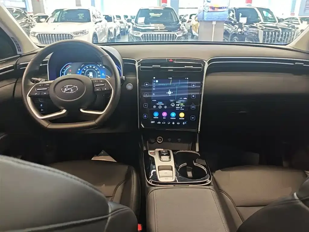 Hyundai Tucson — фото 6