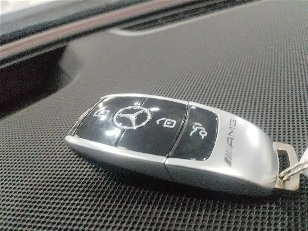 Mercedes-Benz AMG GT — фото 7