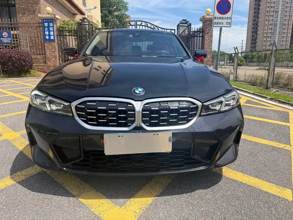 BMW 3 Series — фото 1