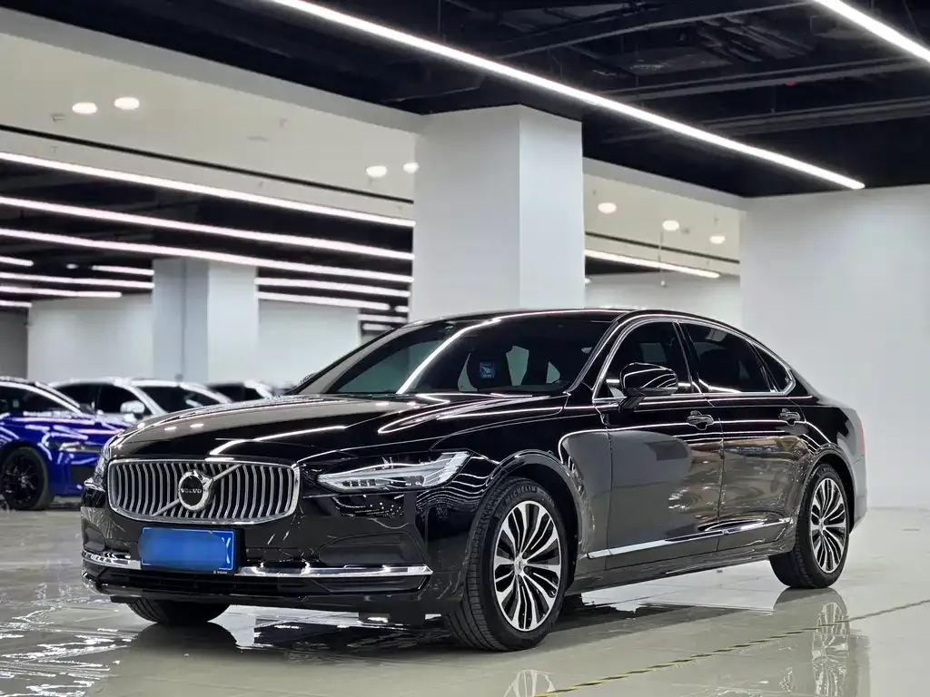 Volvo S90 — фото 4
