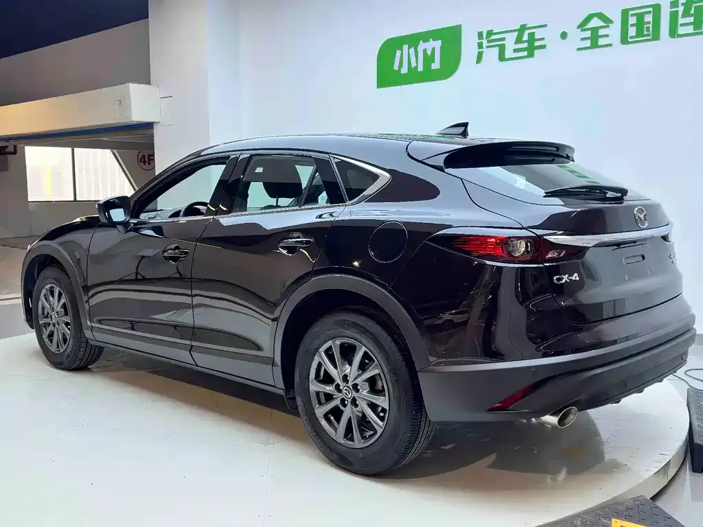 Mazda CX-4 — фото 10