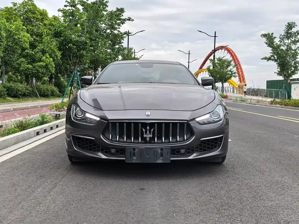 Maserati Ghibli — фото 9