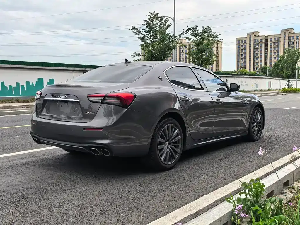 Maserati Ghibli — фото 6