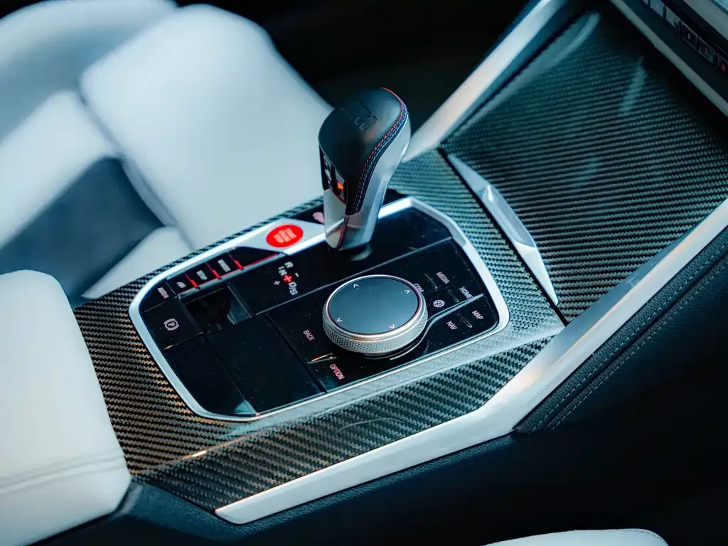 BMW M4 — фото 10