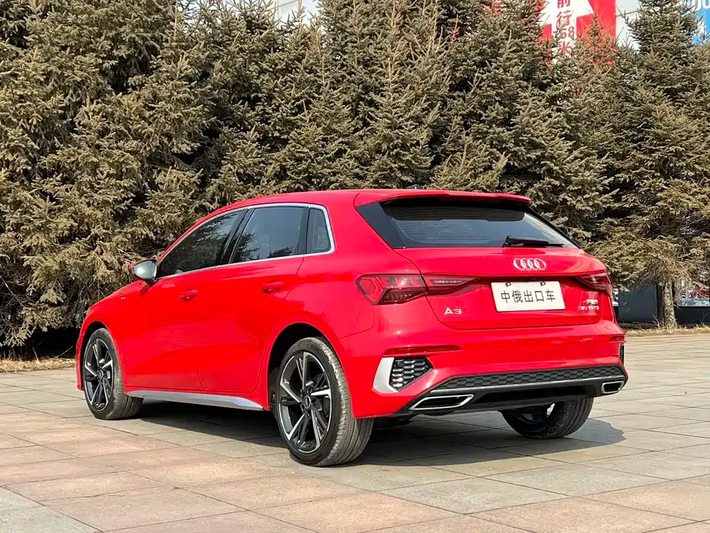Audi A3 — фото 2