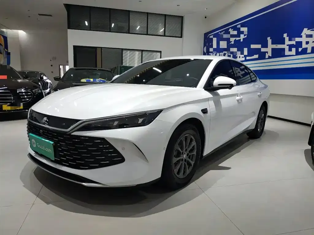 BYD Qin L — фото 1