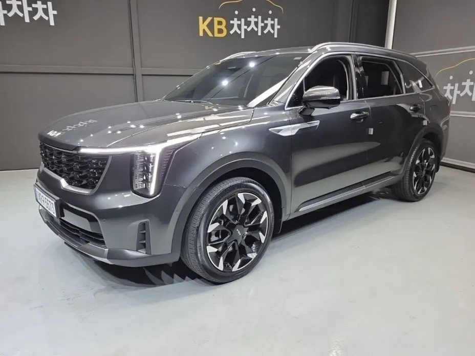 Kia Sorento — фото 1